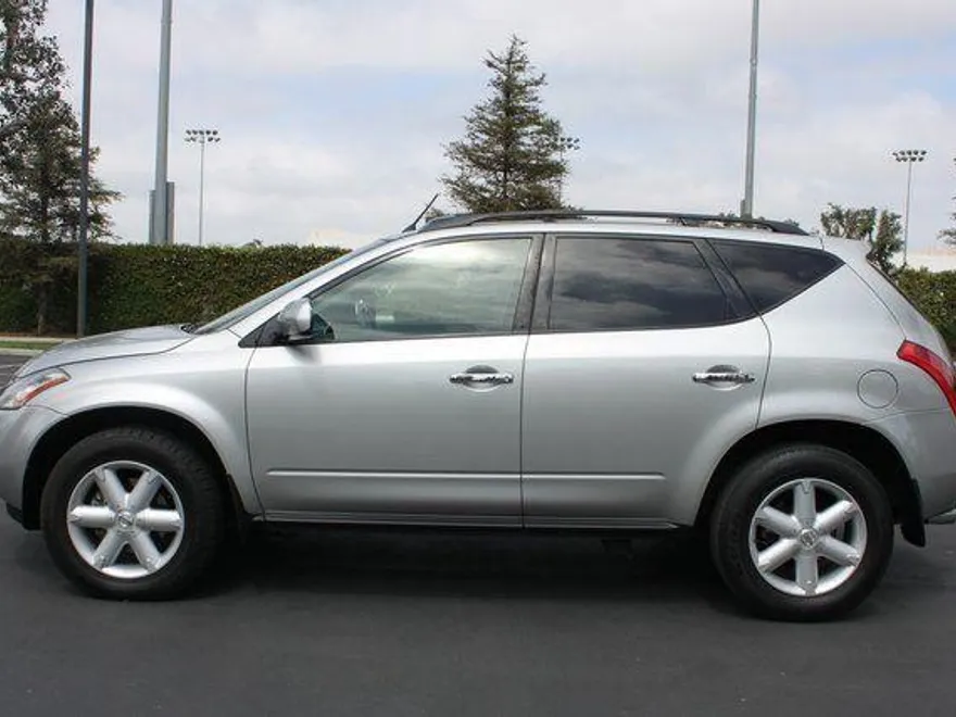 2005 Nissan Murano LE photo 1
