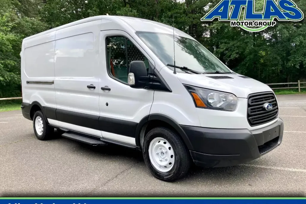 2019 Ford Transit Van photo 1