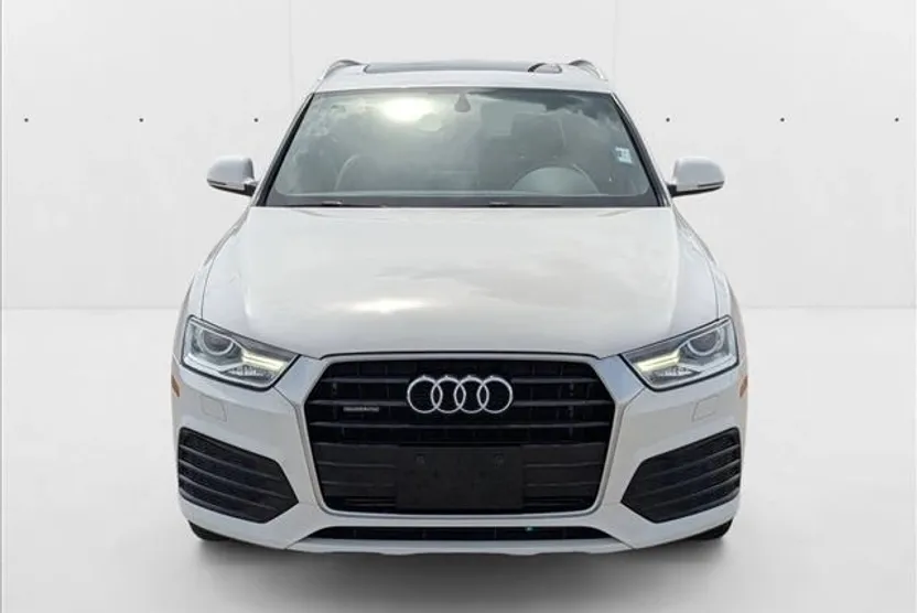 2018 Audi Q3 Premium photo 1
