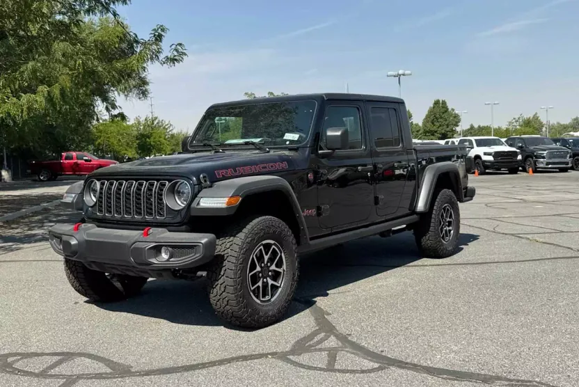 2025 Jeep Gladiator Rubicon photo 1