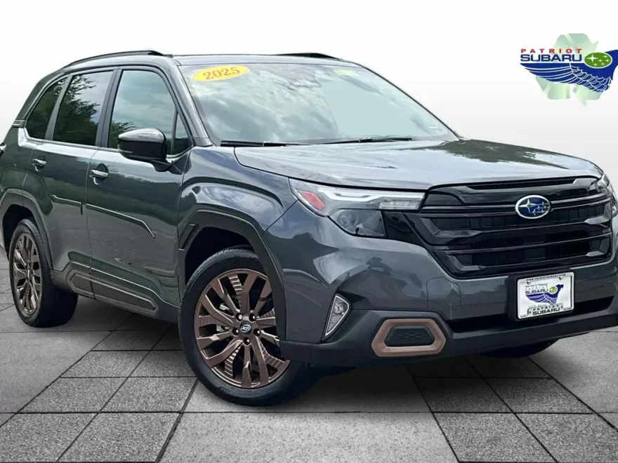 2025 Subaru Forester Sport photo 1