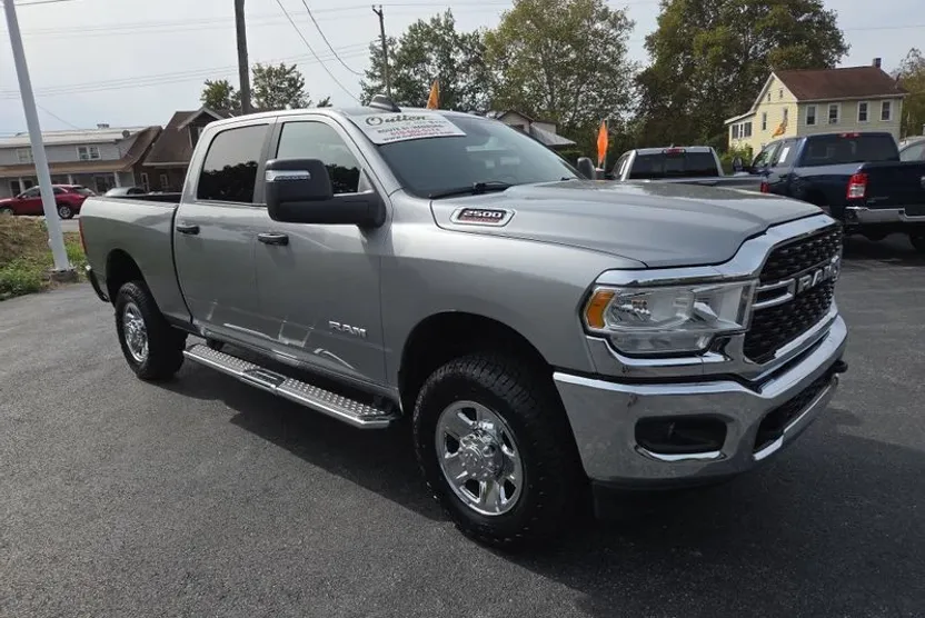2024 Ram 2500 Big Horn photo 1