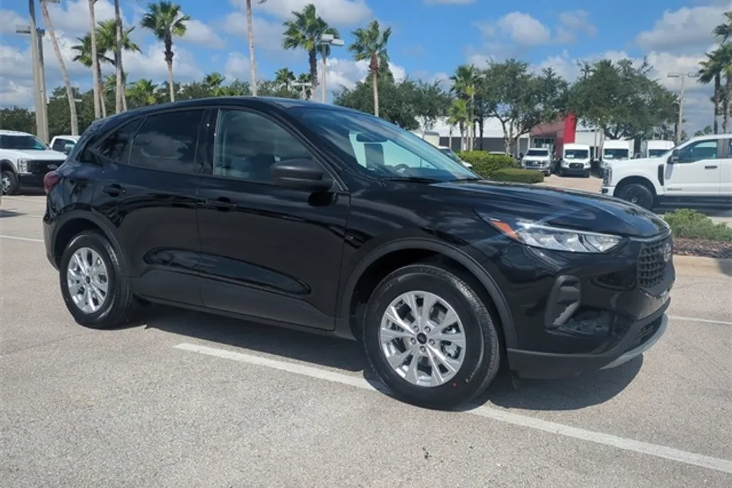 2026 Ford Escape Active photo 1