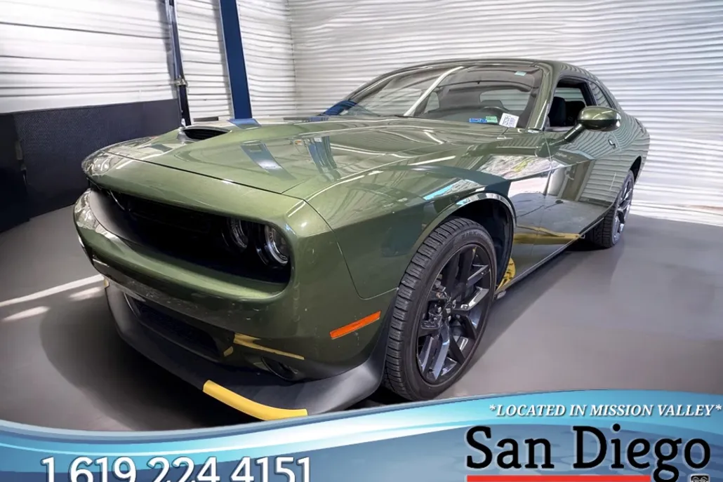 2020 Dodge Challenger GT photo 1