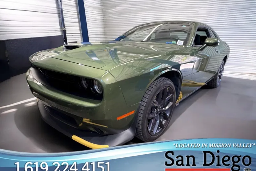 2020 Dodge Challenger GT photo 1