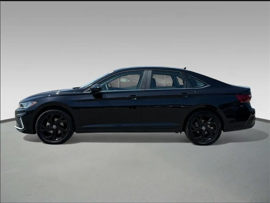 2025 Volkswagen Jetta 1.5T SE photo 1