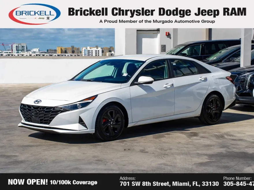 2021 Hyundai Elantra SEL Convenience photo 1