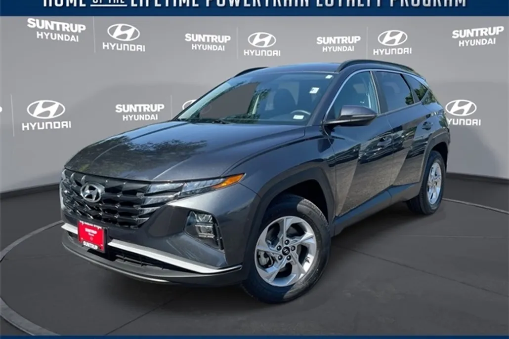 2022 Hyundai Tucson SEL photo 1