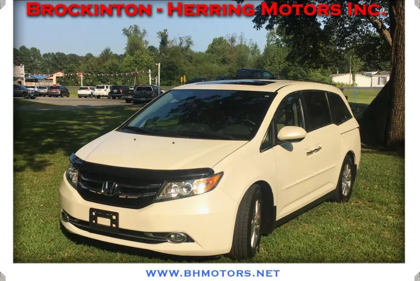 2016 Honda Odyssey EX-L photo 1