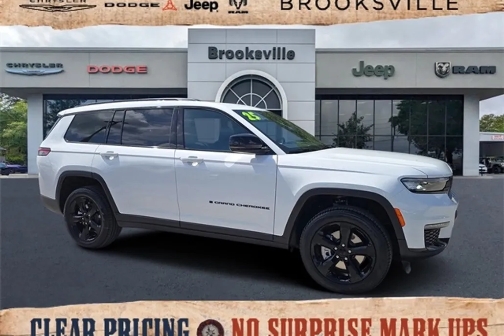 2025 Jeep Grand Cherokee Limited photo 1