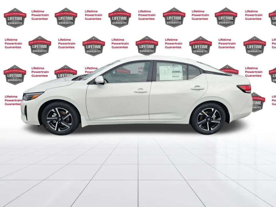 2025 Nissan Sentra SV photo 1