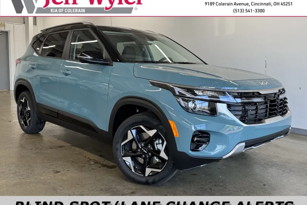 2025 Kia Seltos S photo 1