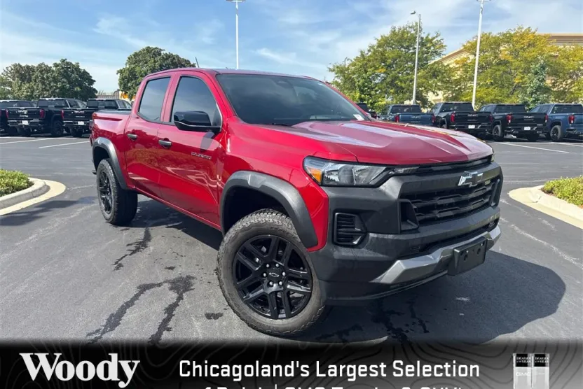 2024 Chevrolet Colorado Trail Boss photo 1