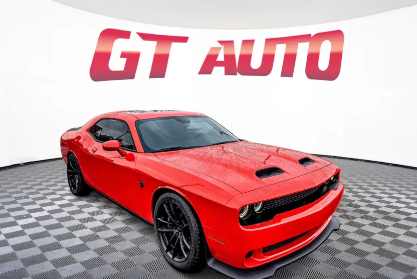 2023 Dodge Challenger SRT8 Hellcat photo 1