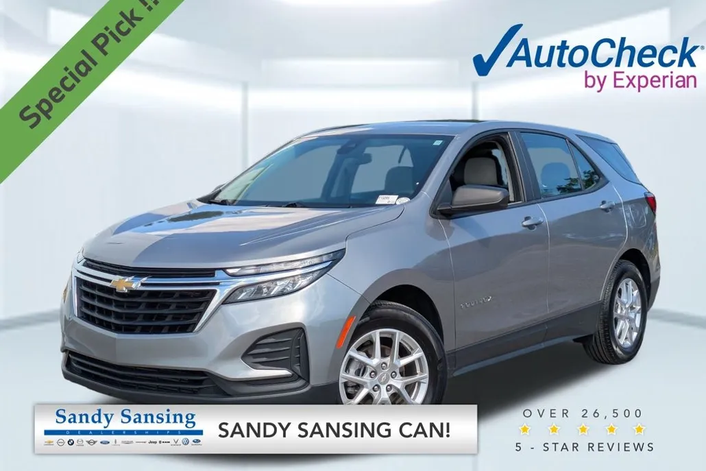 2023 Chevrolet Equinox LS photo 1