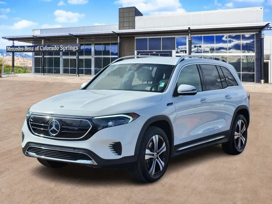 2023 Mercedes Benz EQB 300 4MATIC photo 1