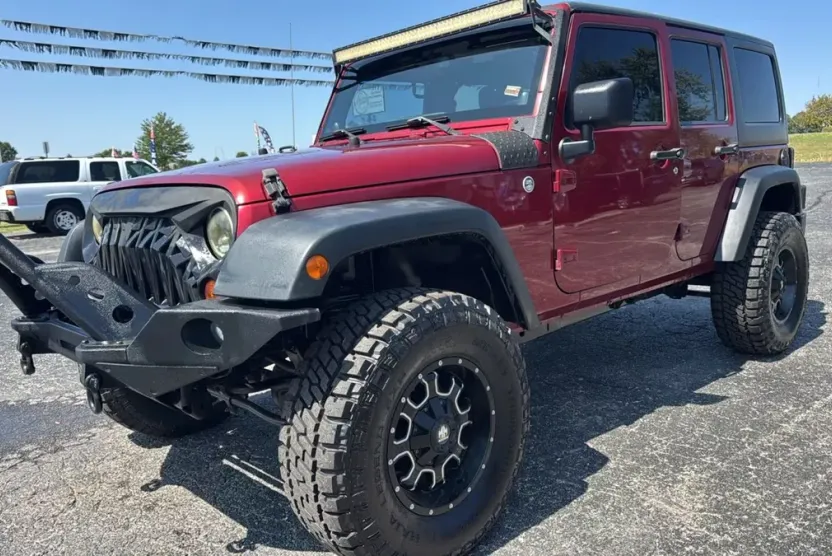 2013 Jeep Wrangler Unlimited Sport photo 1