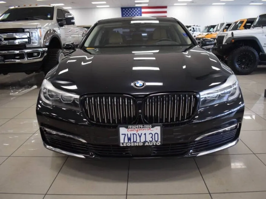 2016 Bmw 740i 7-series photo 1