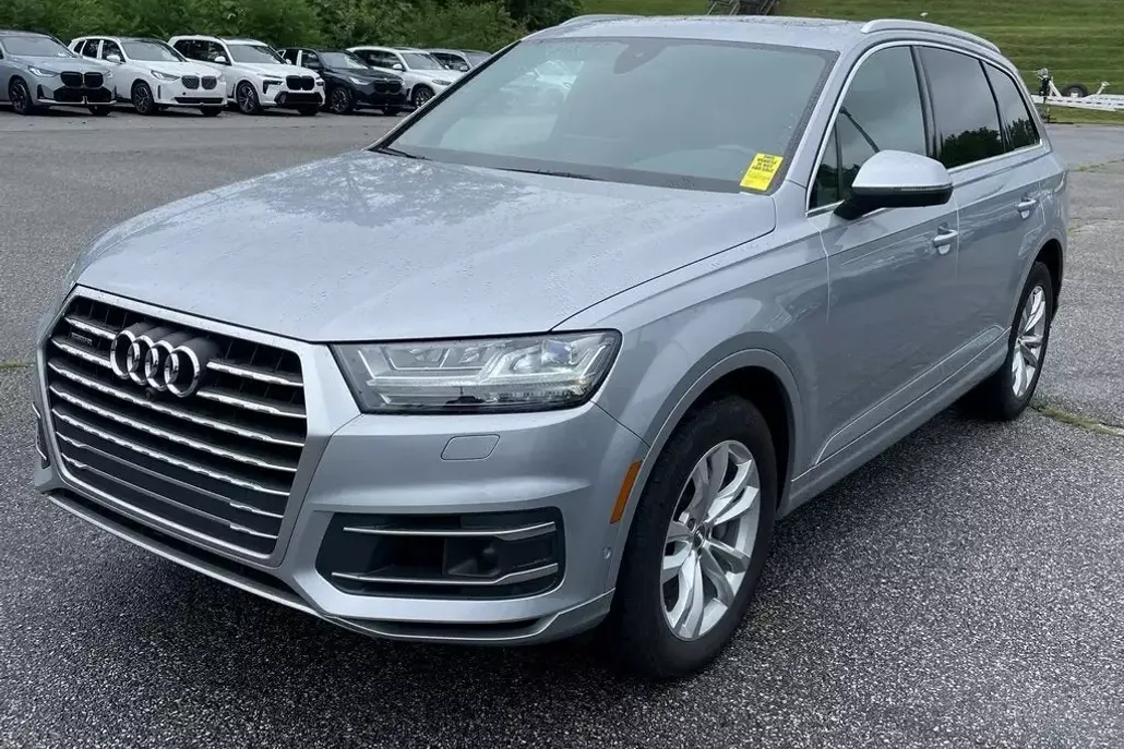 2019 Audi Q7 55 Premium Plus photo 1