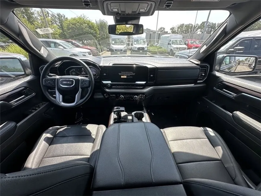 2023 Gmc Sierra 1500 SLT photo 1