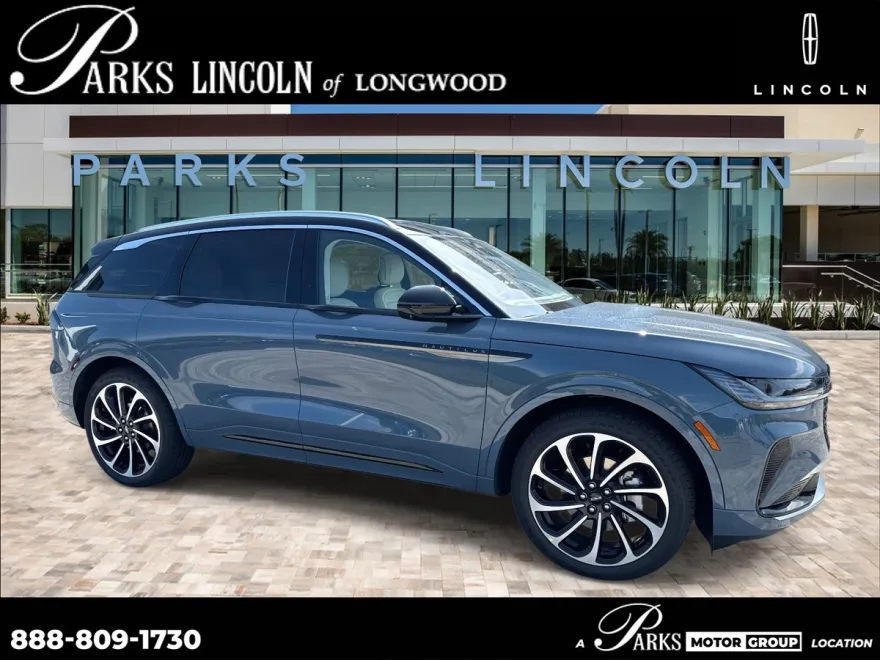 2025 Lincoln Nautilus Black Label photo 1