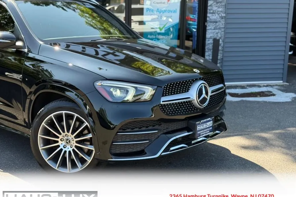 2021 Mercedes Benz GLE 450 4MATIC photo 1
