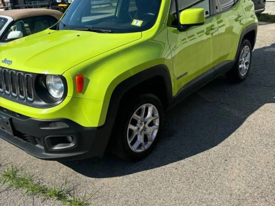 2018 Jeep Renegade Latitude photo 1