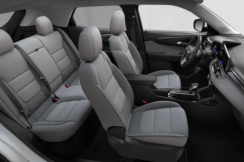 2026 Chevrolet Trailblazer LT photo 1