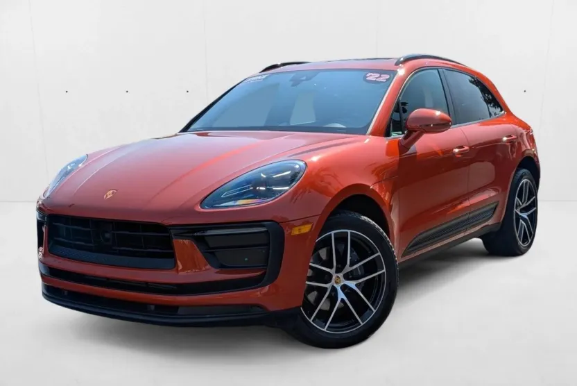 2022 Porsche Macan photo 1