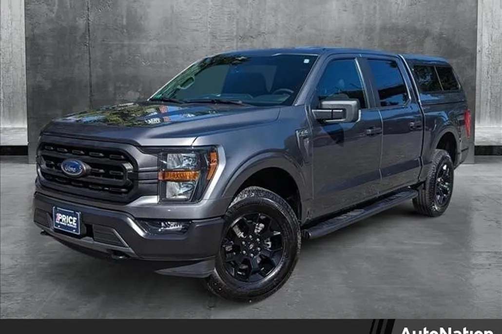 2023 Ford F-150 XL photo 1