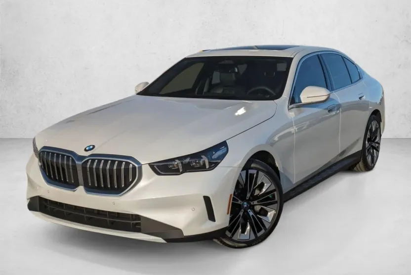2025 Bmw 530i xDrive Sedan photo 1