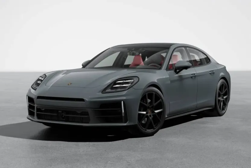 2026 Porsche Panamera 4 photo 1