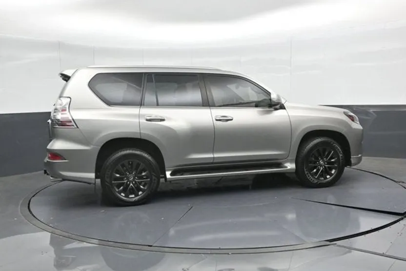 2020 Lexus GX 460 Premium photo 1