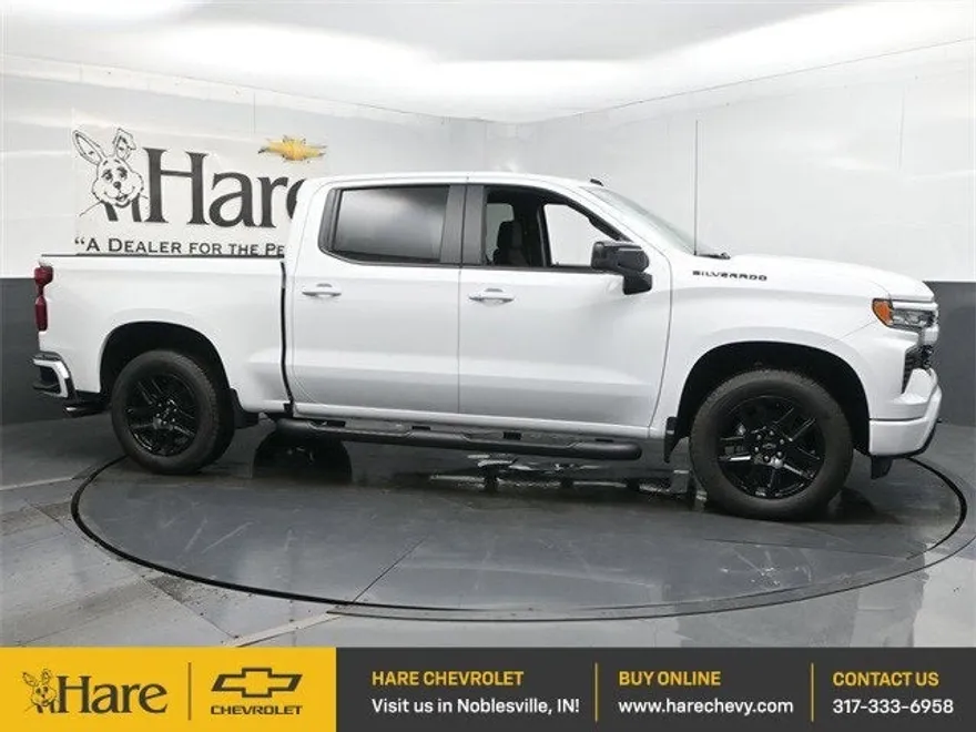 2025 Chevrolet Silverado 1500 RST photo 1