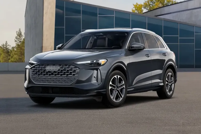 2025 Audi Q5 Prestige TFSI Premium photo 1