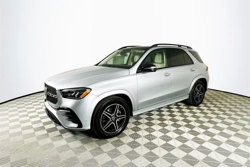 2026 Mercedes Benz GLE 450 4MATIC photo 3