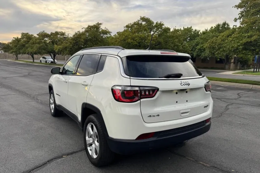 2018 Jeep Compass Latitude photo 1