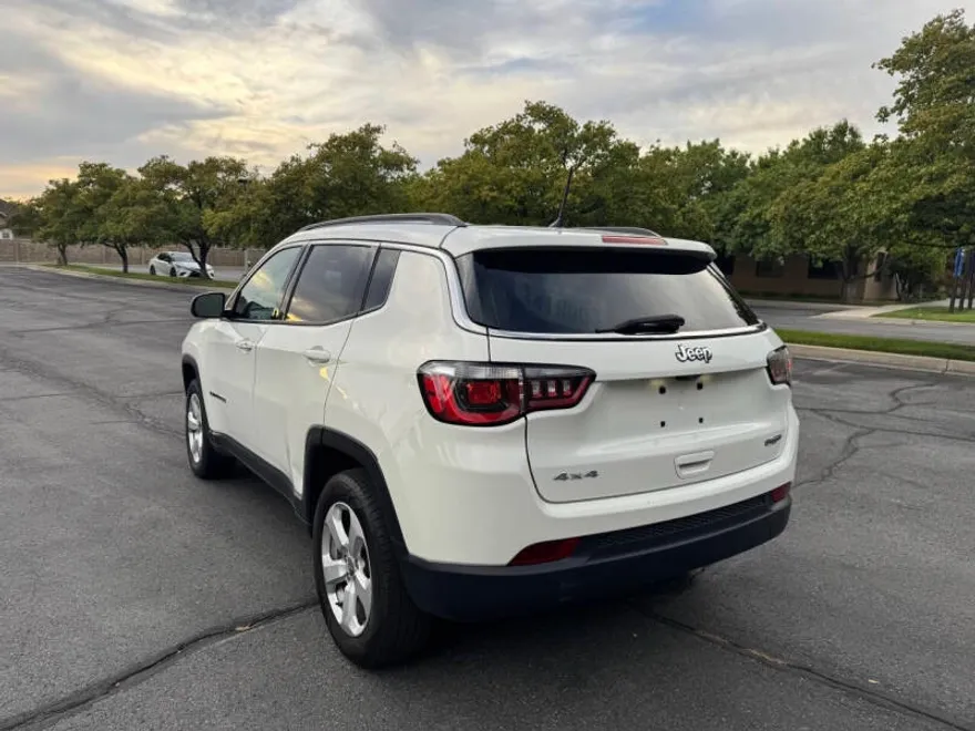 2018 Jeep Compass Latitude photo 1