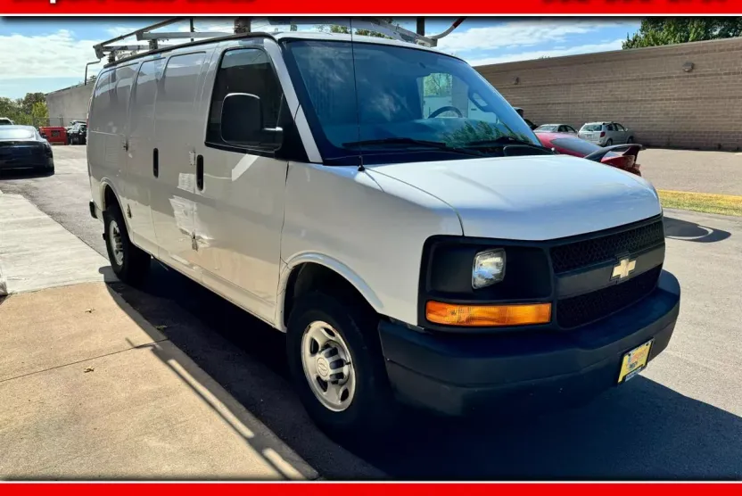 2016 Chevrolet Express Cargo Van photo 1