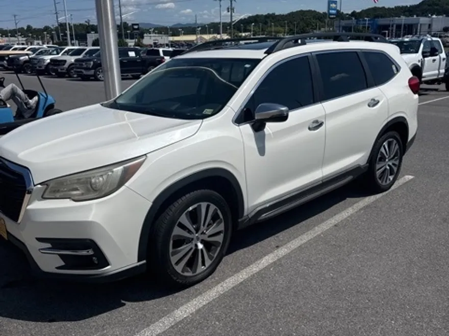 2019 Subaru Ascent Touring photo 1