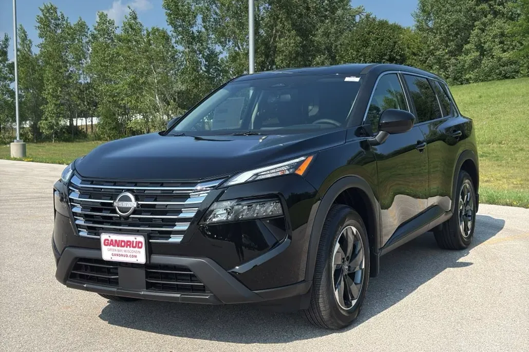 2026 Nissan Rogue AWD SV photo 1