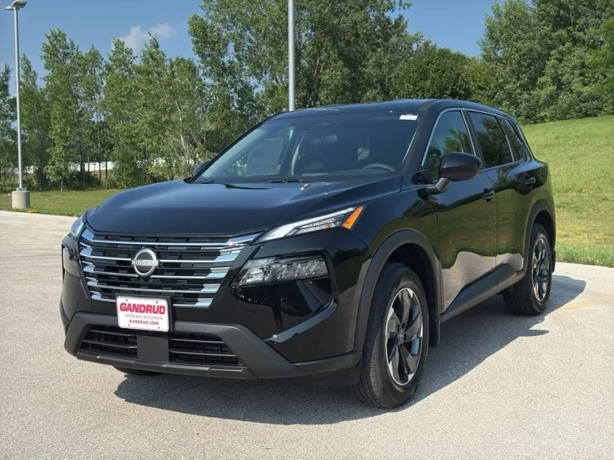 2026 Nissan Rogue AWD SV photo 1