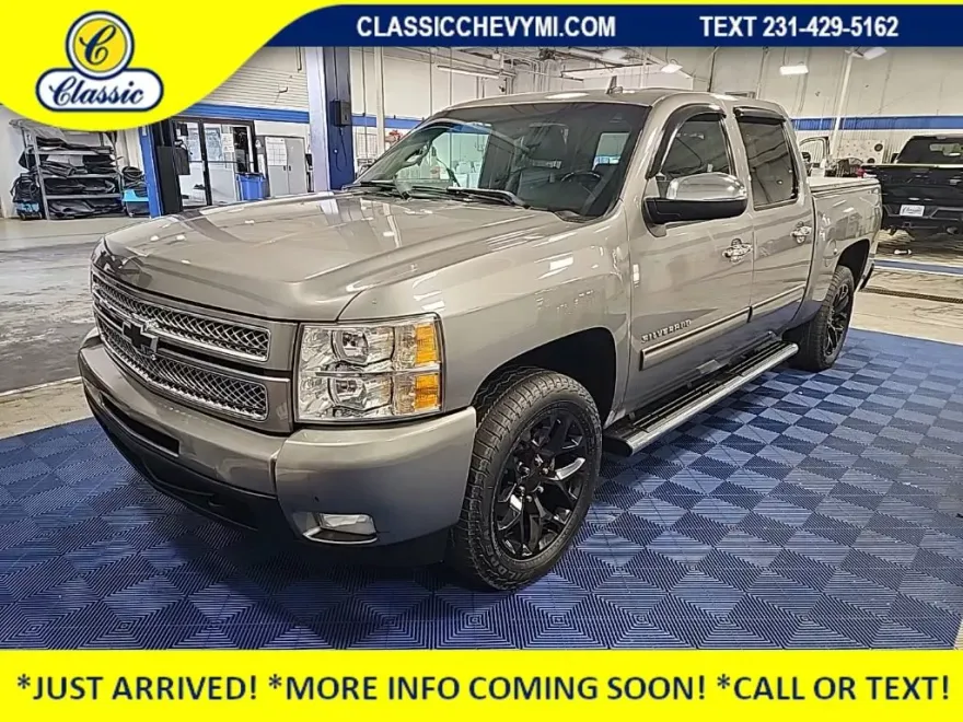 2013 Chevrolet Silverado 1500 LTZ photo 1