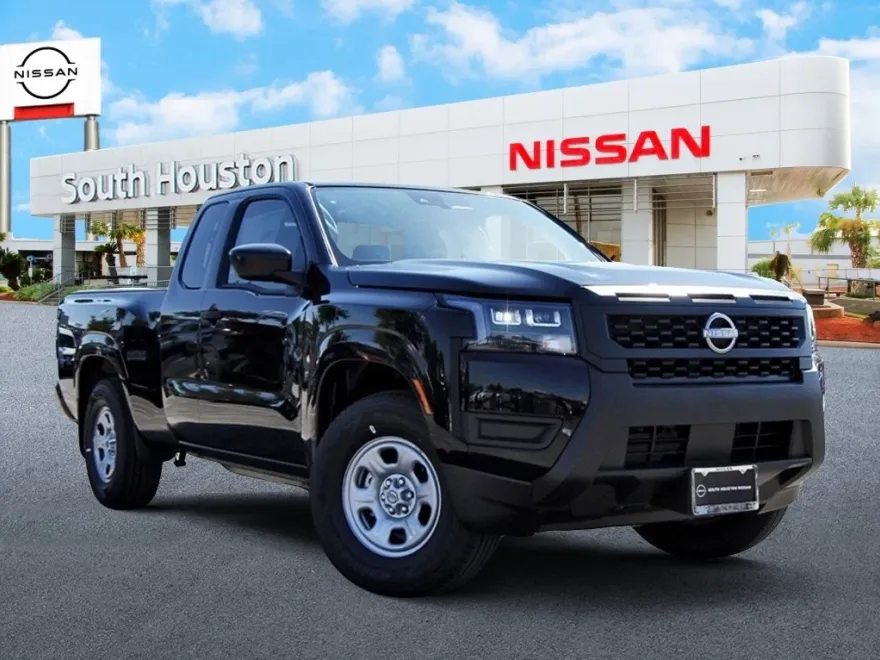 2026 Nissan Frontier S photo 1