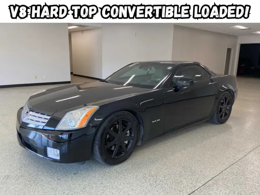 2007 Cadillac XLR photo 1