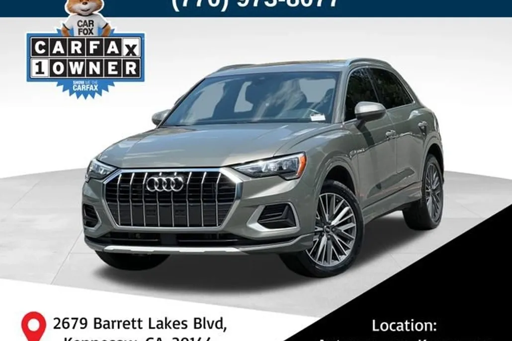 2022 Audi Q3 Premium photo 1