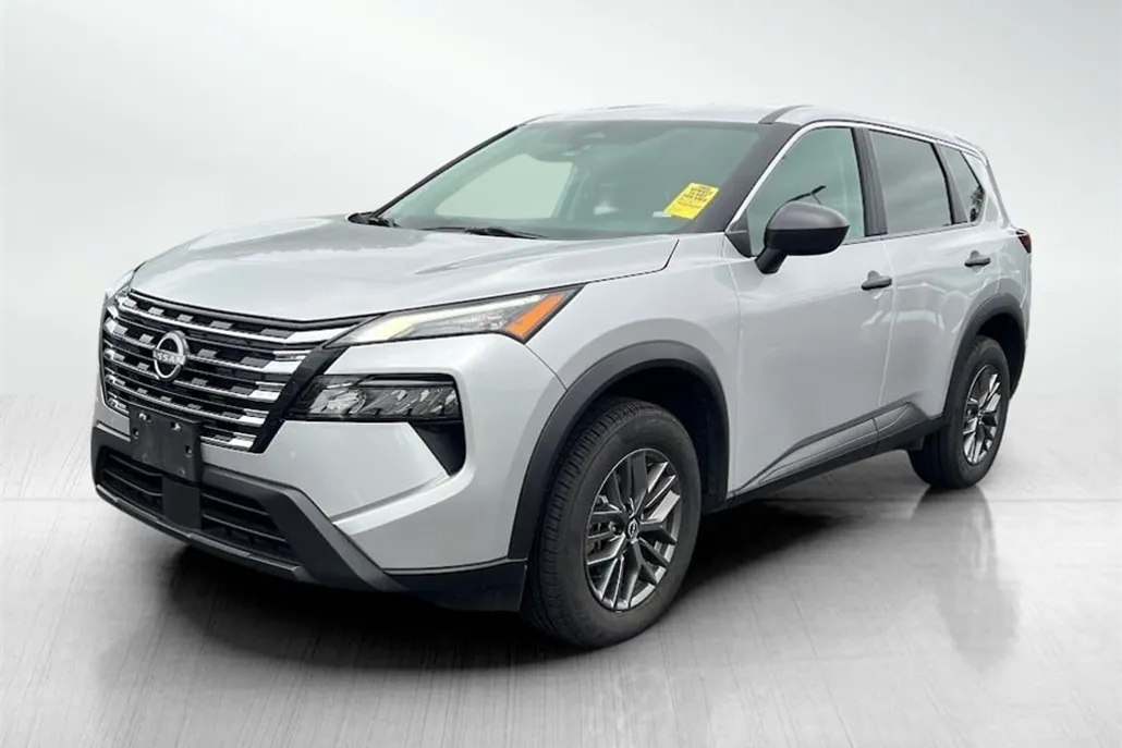 2024 Nissan Rogue S photo 1