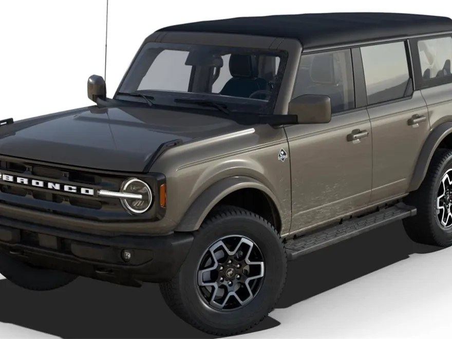 2025 Ford Bronco Outer Banks photo 1