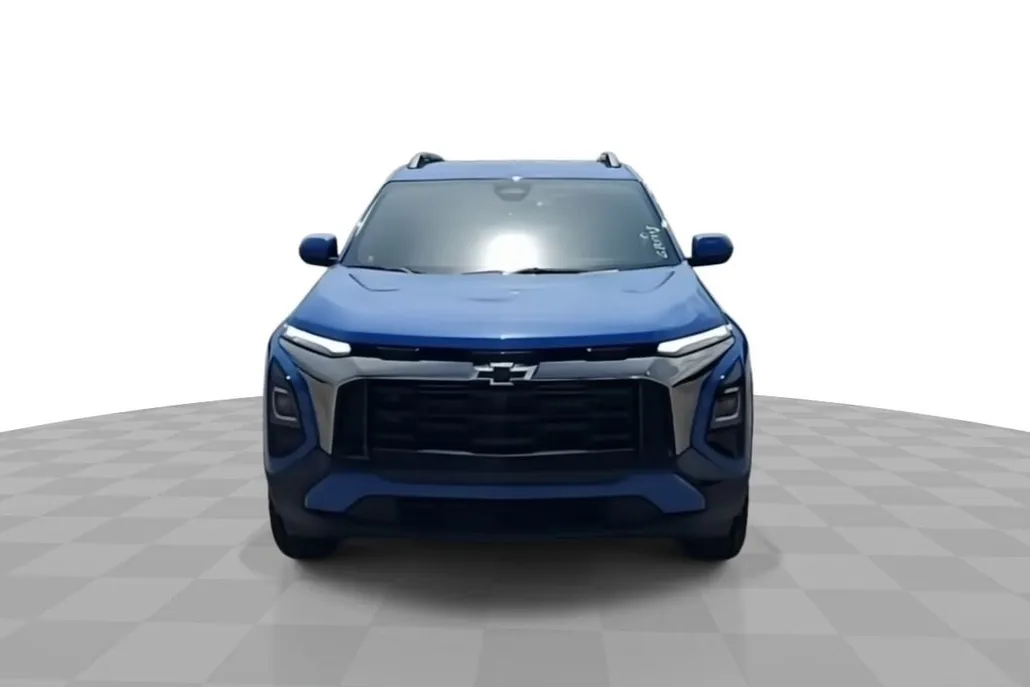2026 Chevrolet Equinox ACTIV photo 1