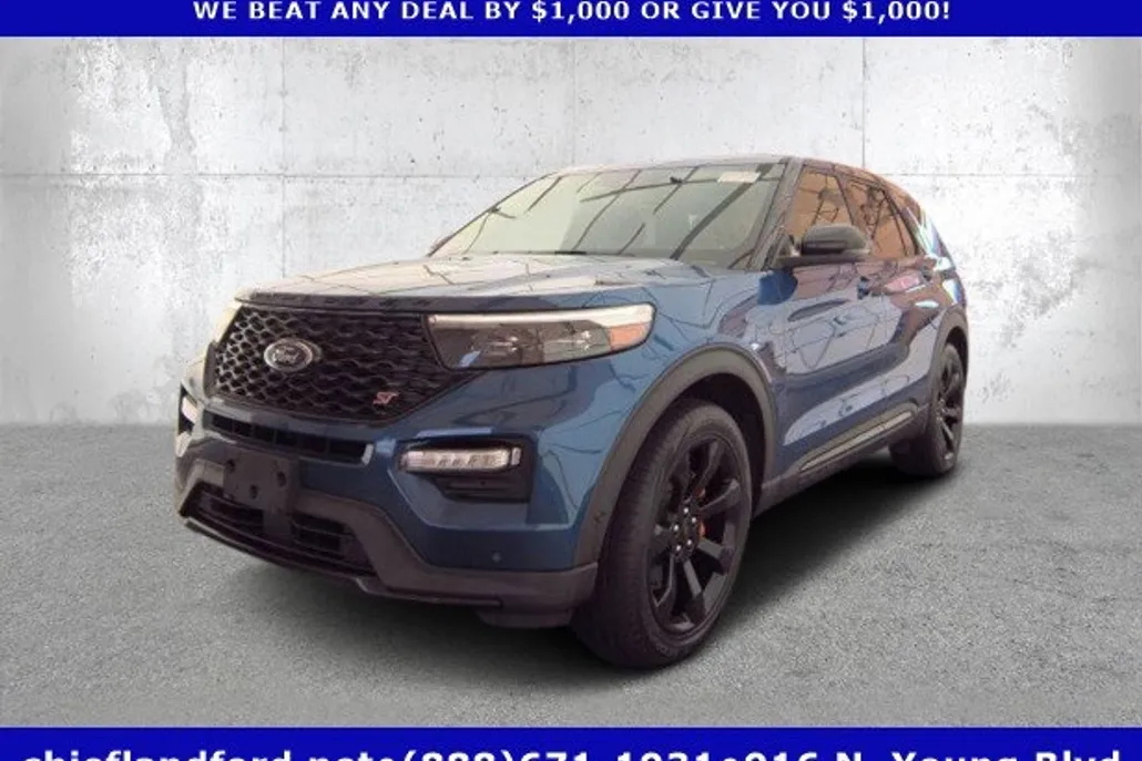 2022 Ford Explorer ST photo 1